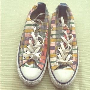 Size 8 converse